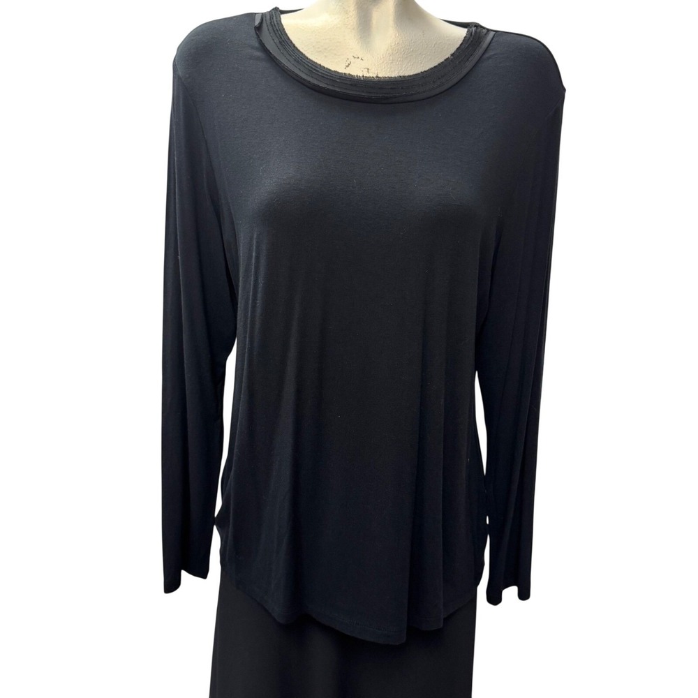 Chicos size 2 Black Long Sleeve Raw Edge Trim Rayon Spandex Top US size 12